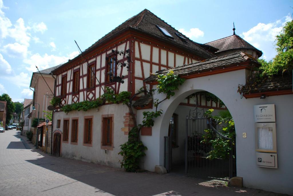 Landhotel St. Gereon Nackenheim Экстерьер фото